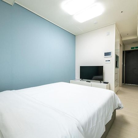 เดอะ โนเวมเบอร์ สเตย์ อิน แลนด์มาร์ค Aparthotel อินชอน ภายนอก รูปภาพ